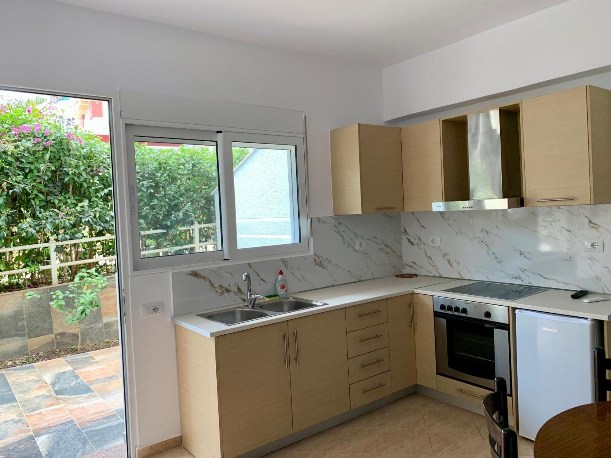 Maxus Apts Appartement *