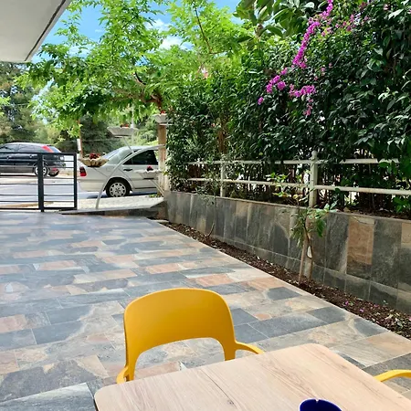 Maxus Apts Sarande Exterior photo
