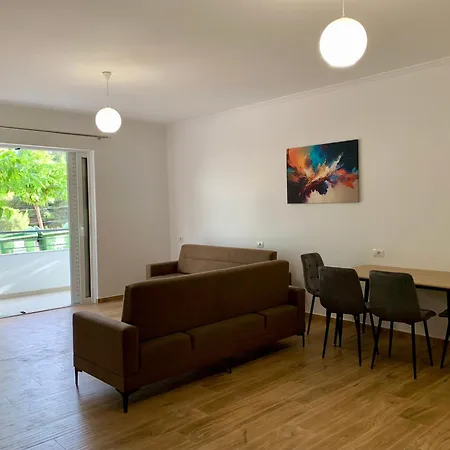 Maxus Apts Sarande Exterior photo