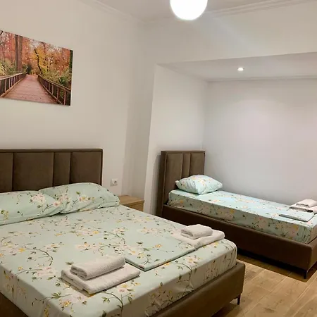 Maxus Apts Sarande Exterior photo