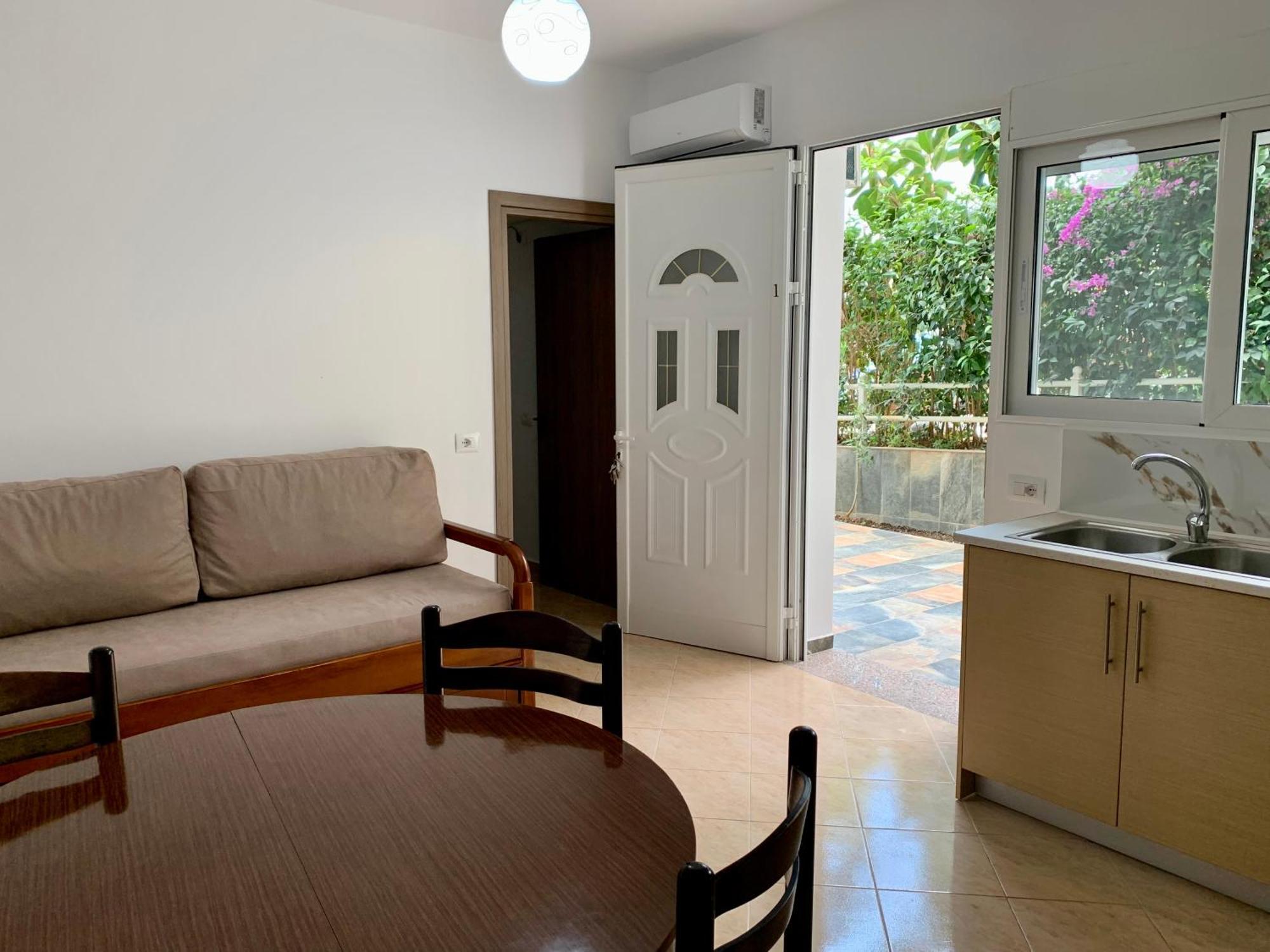 Maxus Apts Apartment *