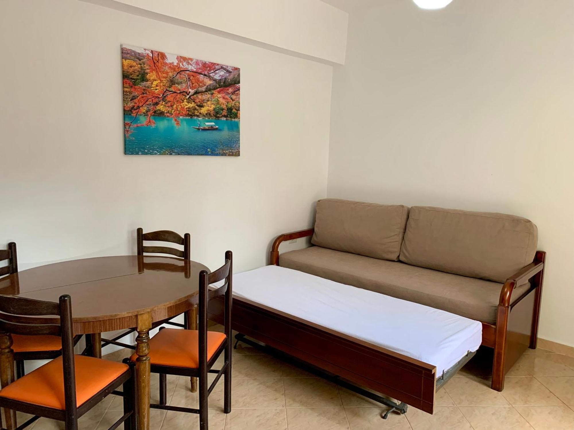 Maxus Apts *
