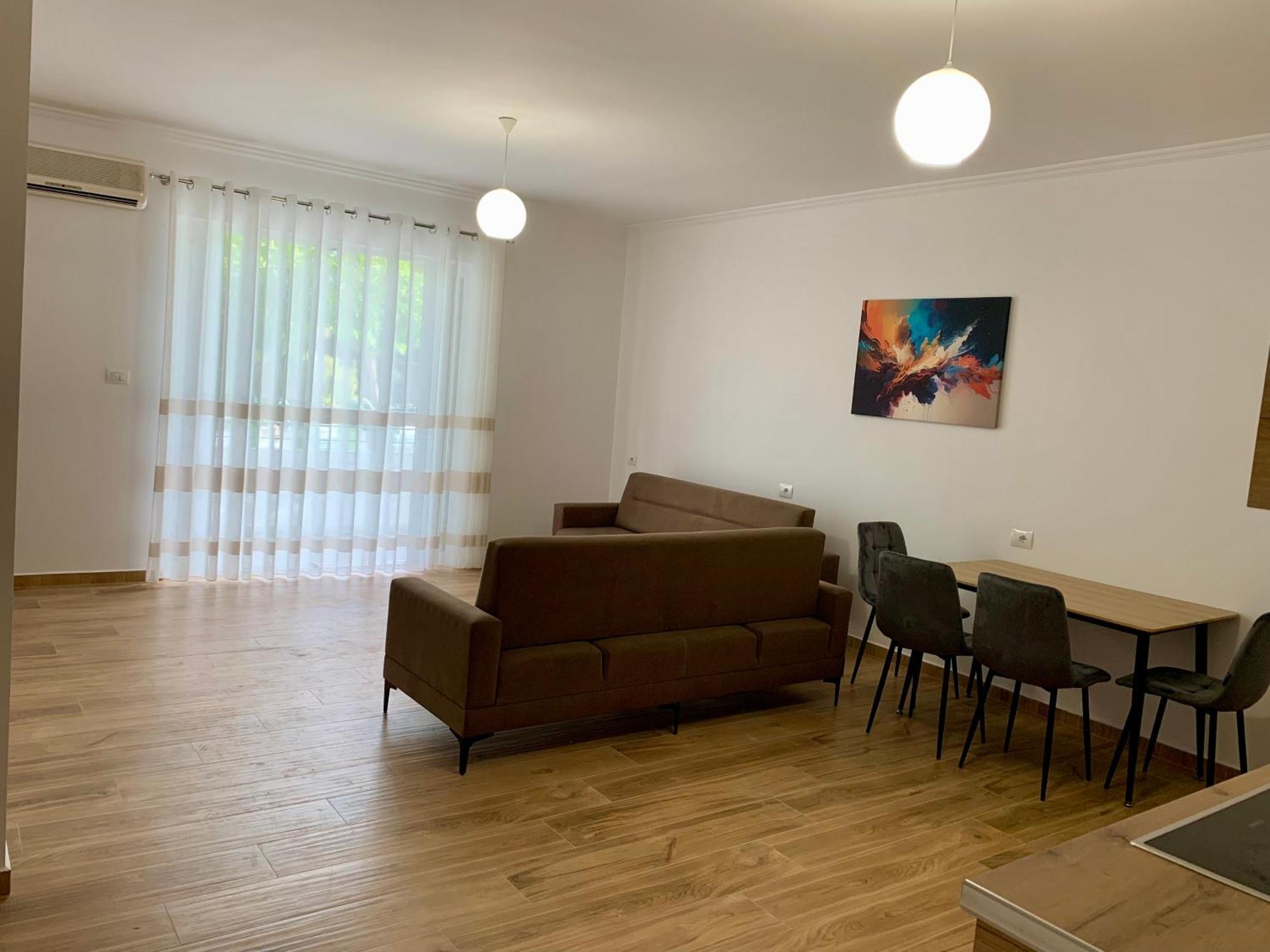 Maxus Apts *