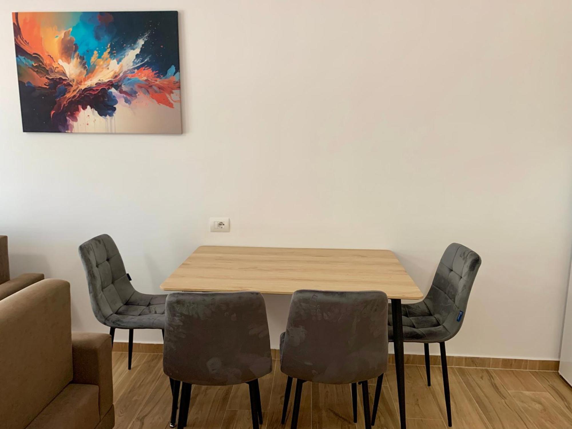 Maxus Apts Apartment *