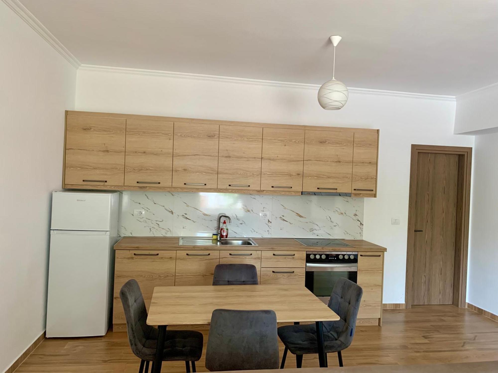 Maxus Apts Апартаменты Саранда