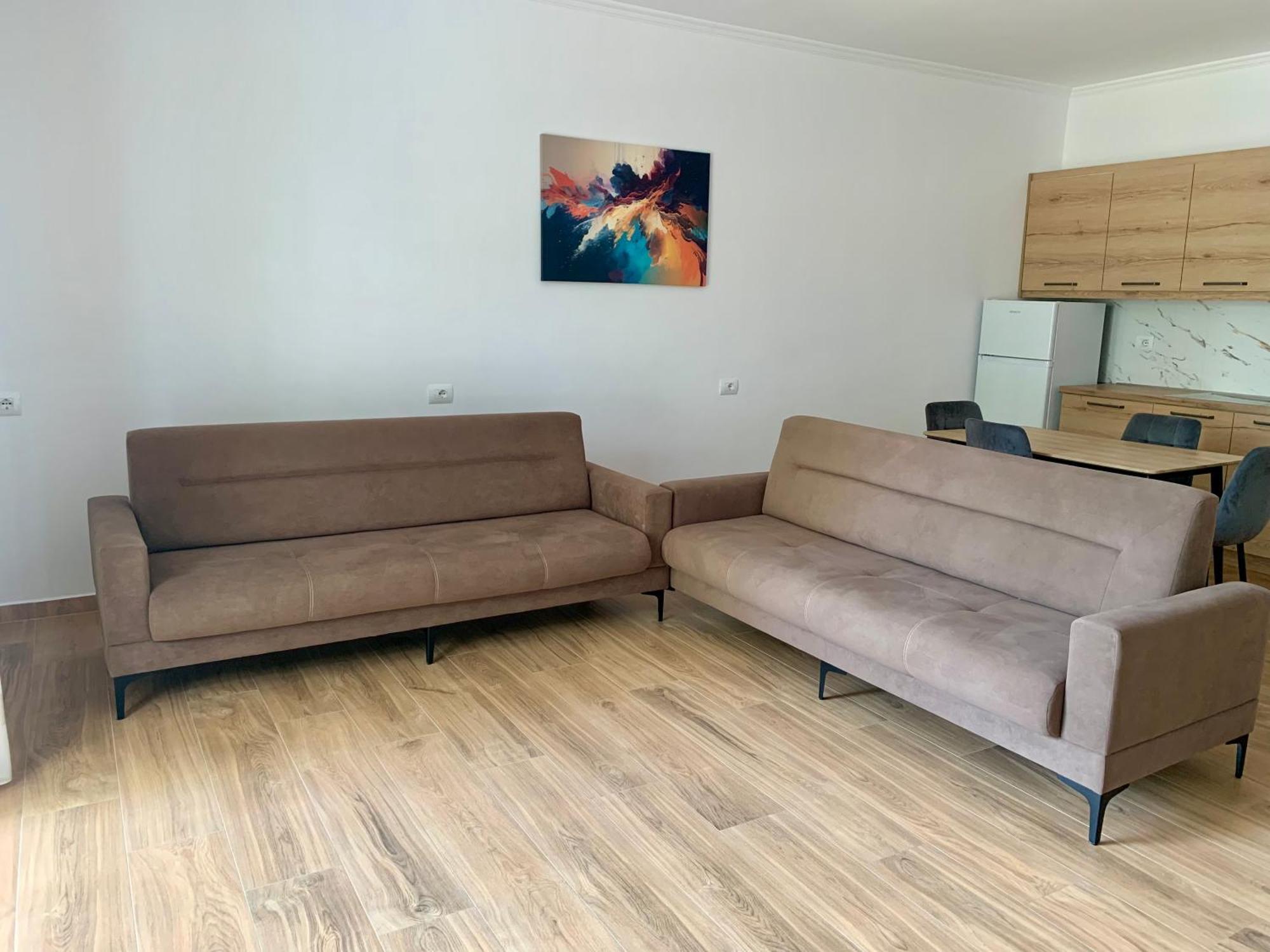 Maxus Apts * Sarande